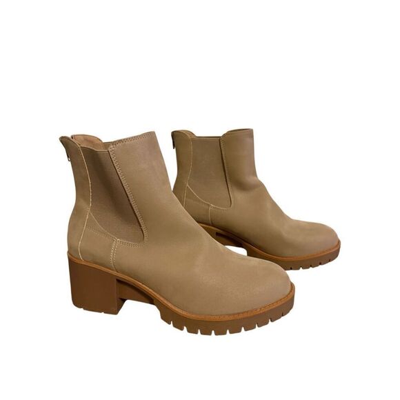 Brand New Mia Amore Letty Lug Sole Chelsea Chunky Ankle Boots in Stone Size 10 - Picture 3 of 13